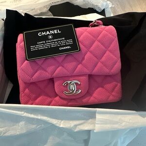 Chanel mini square in caviar